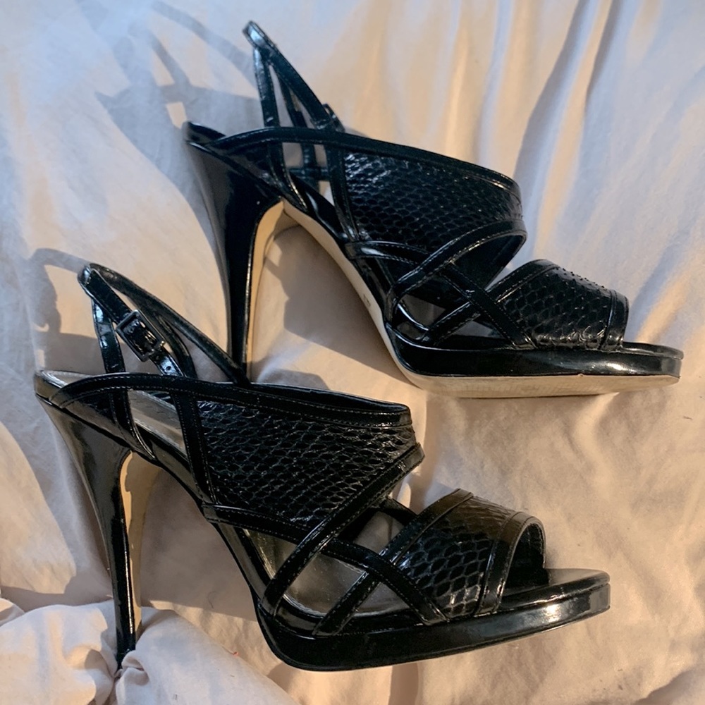White House- Black Market heels . Size 7M